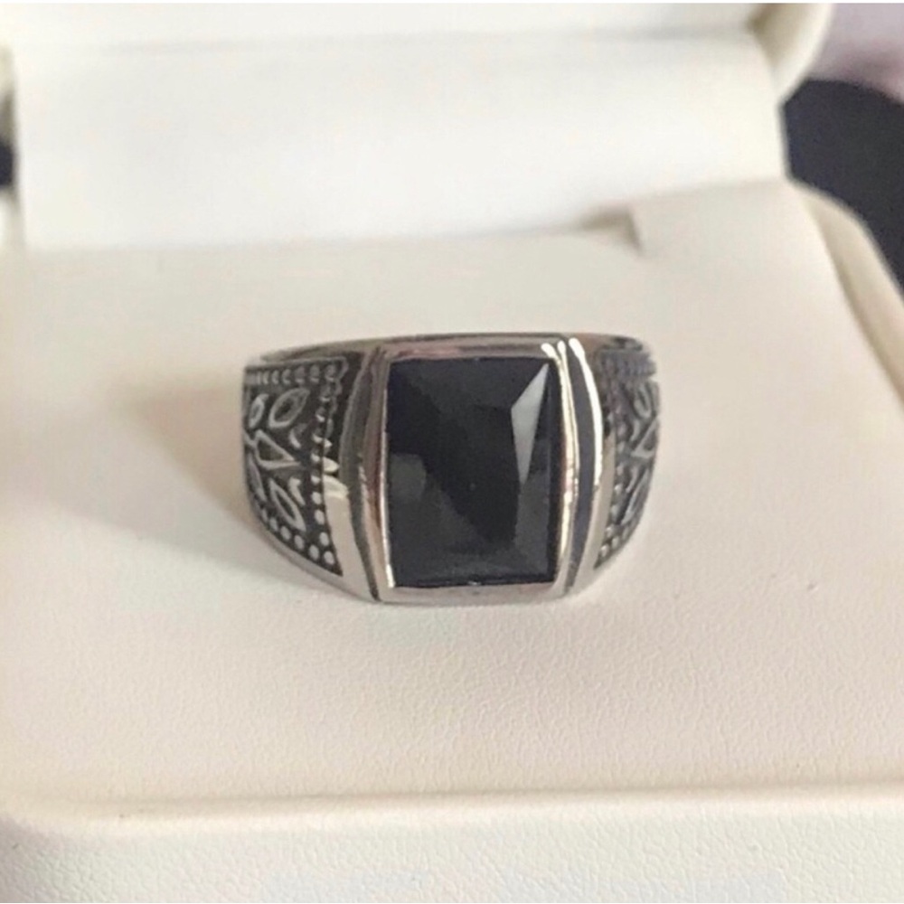 Stainless Steel Men's Black onyx Stone Ring